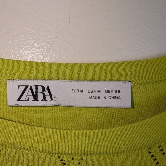 Zara Womens Top Medium Green Knit Long Sleeve Heart Pointelle‎ Pullover - Picture 3 of 7